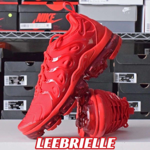 Nike Air Vapormax Plus Triple University Red Men's Size CW6973-600