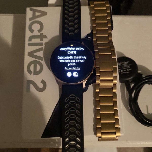 Samsung Galaxy Active 2 Smartwatch 44mm GOLD in Box (open) 2 Bands (Steel)& Cord