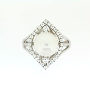 925 SS Pearl / White Topaz Ring ( 6.91 cts)