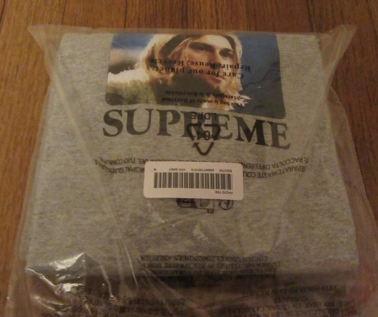 Supreme Kurt Cobain Tee T-Shirt Size Medium Heather Grey SS23 Supreme New York