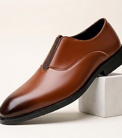Men's Slip-On Dress Shoes with Minimalist Plain Toe Design and Sleek Silhouette